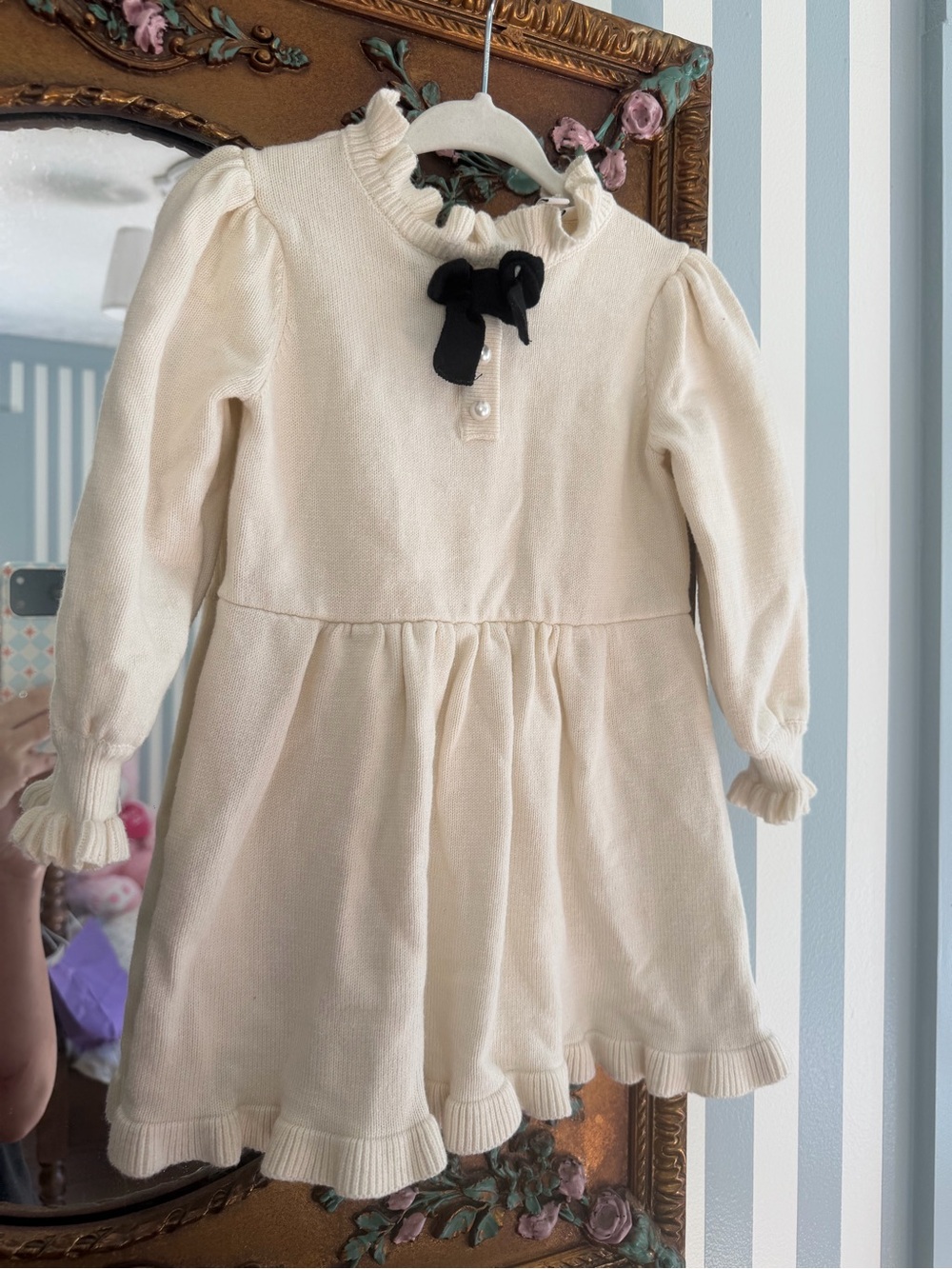 Cream Ruffle Knit Long-Sleeve - Picture 3 of 5